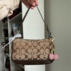 Vintage Coach Brown Jacquard Demi Bag 🤎
